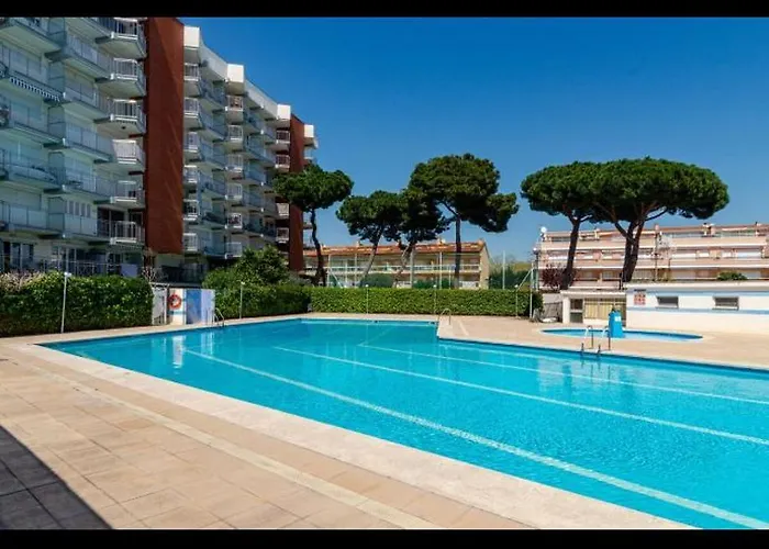 Playa Y Centro Comercial *