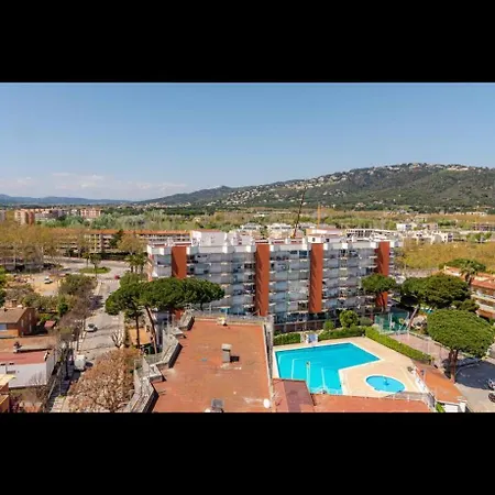 Playa Y Centro Comercial