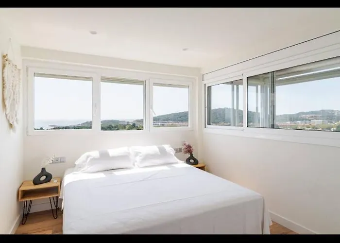 Playa Y Centro Comercial 아파트 *