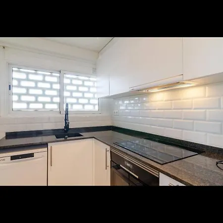 Playa Y Centro Comercial Apartment Castell-Platja d’Aro